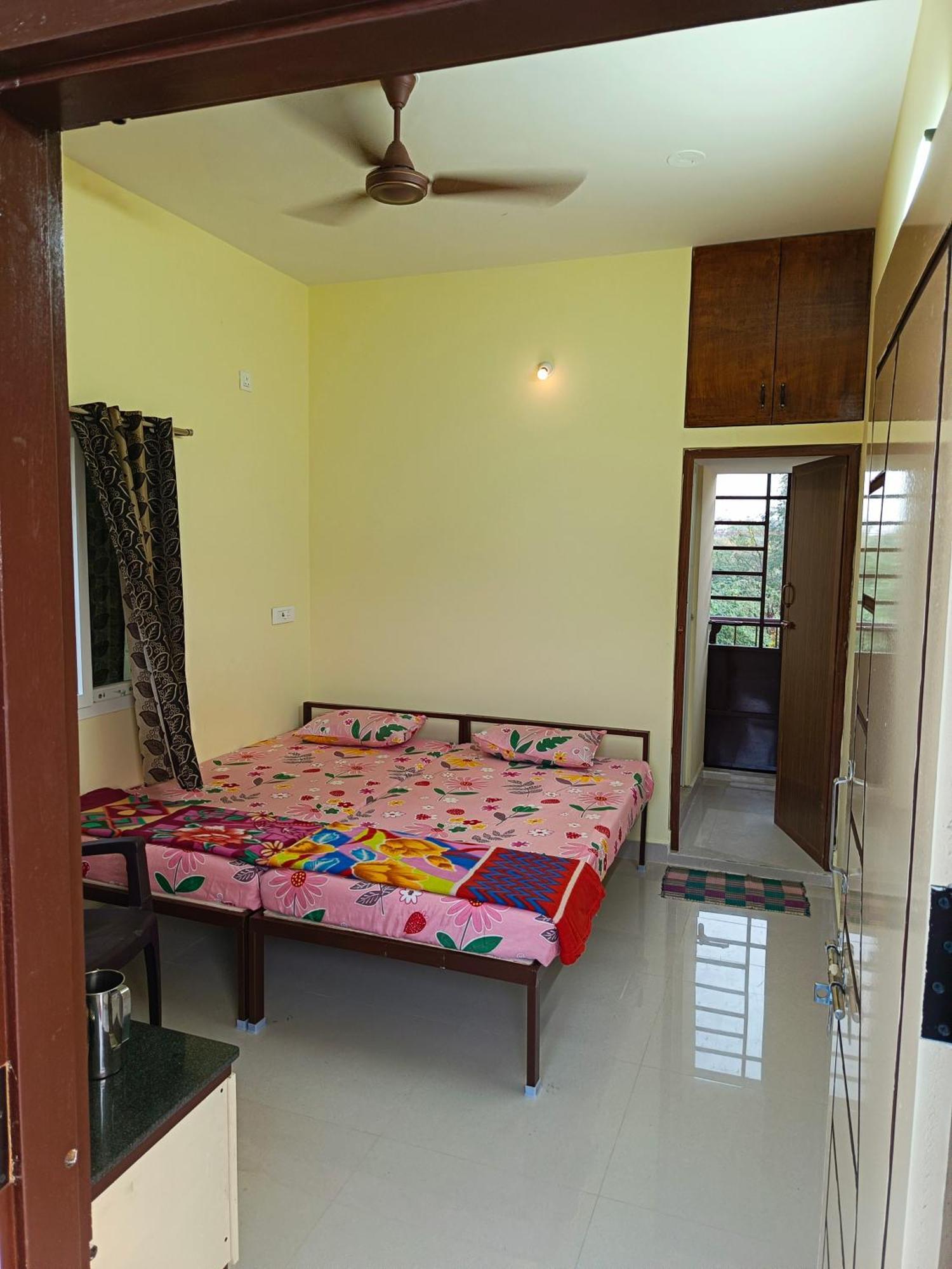 Abaranji Guest House Tiruvannamalai Luaran gambar
